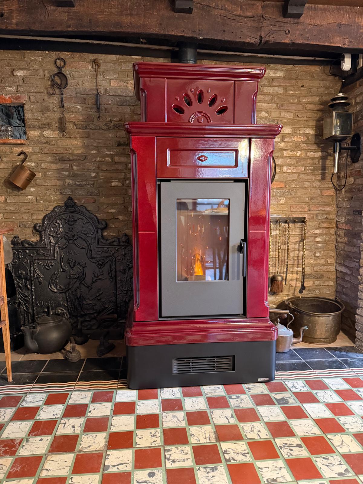 Keramische pelletkachel van Piazzetta