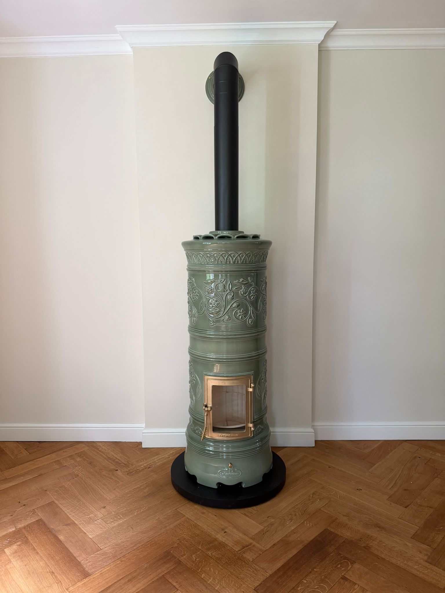 Keramische houtkachel Rondò in celadon